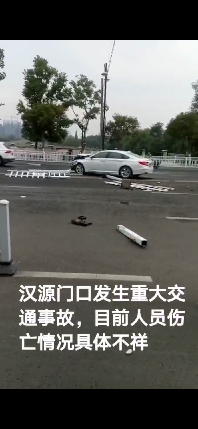 Screenshot_20201010_122255_com.huawei.himovie.jpg